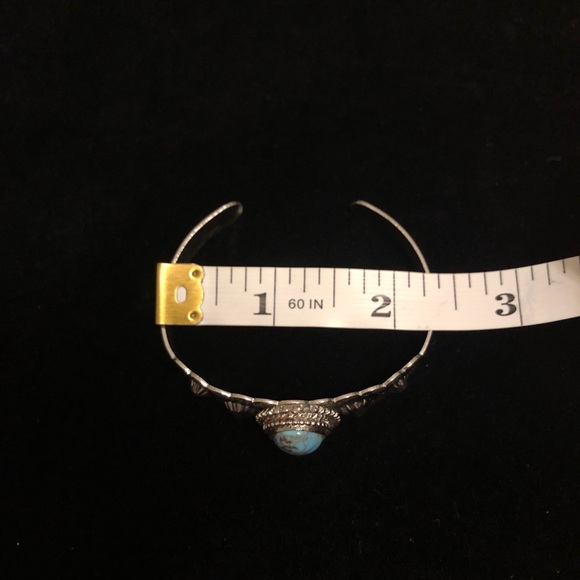 Faux Turquoise and Silver Tone Women's Cuff Bracelet - Picture 10 of 10